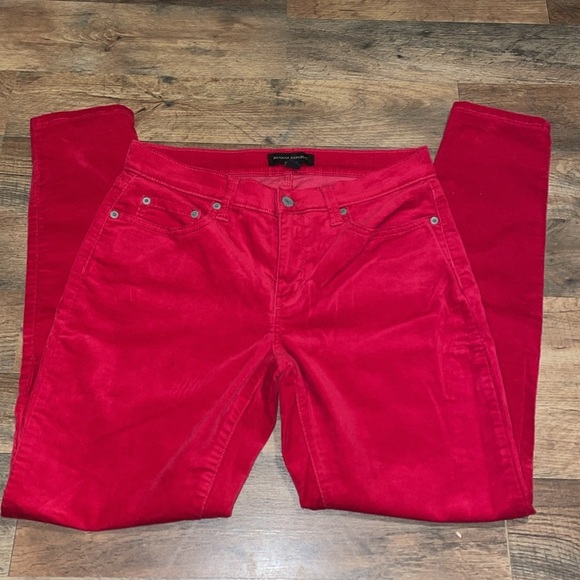 Banana Republic Mr Skinny Fit Velvet Russian Red Pants.  Size 6 - Picture 4 of 10